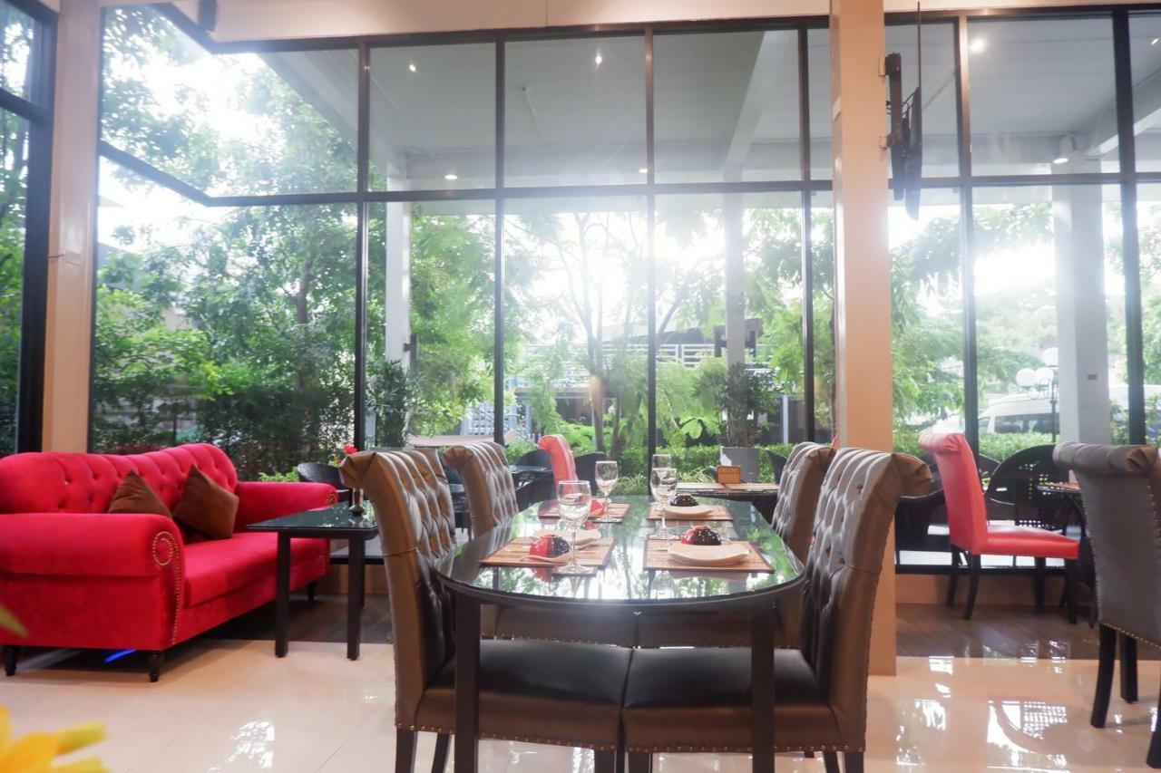 Pongsakorn Boutique Resort Bangkok Exterior photo